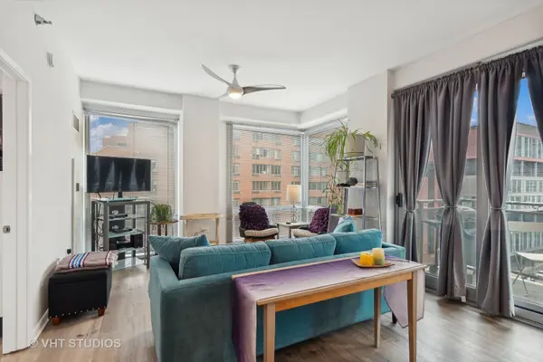 1 E 8th ST #708, Chicago, IL 60605