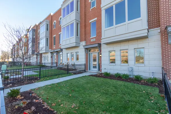 1235 Shermer RD, Northbrook, IL 60062