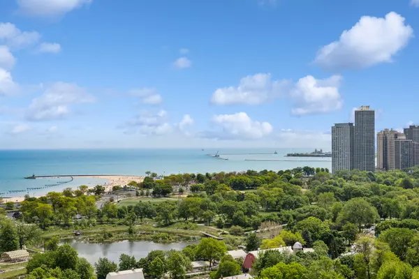 2020 N Lincoln Park West #22L, Chicago, IL 60614