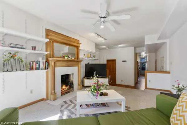 3442 N Halsted ST, Chicago, IL 60657