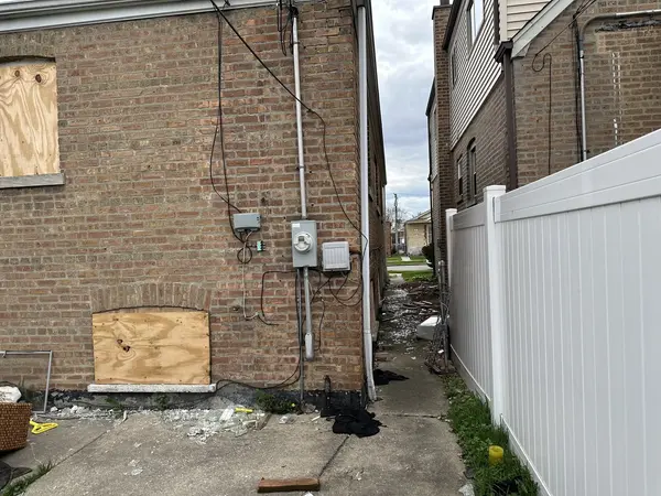 4946 S Leamington AVE, Chicago, IL 60638