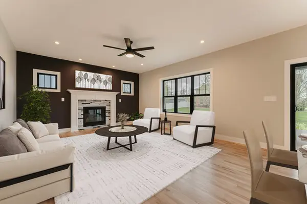 918 W Westgate DR, Peotone, IL 60468