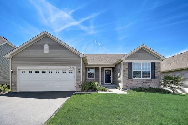 2024 Wentworth DR, Volo, IL 60020