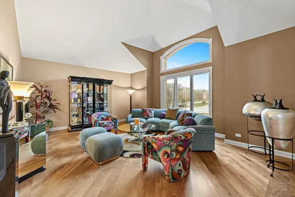 13533 Nicklaus DR, Orland Park, IL 60462