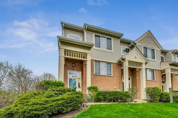 2111 W Concord LN, Addison, IL 60101