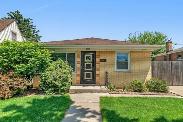 7927 Austin AVE, Burbank, IL 60459