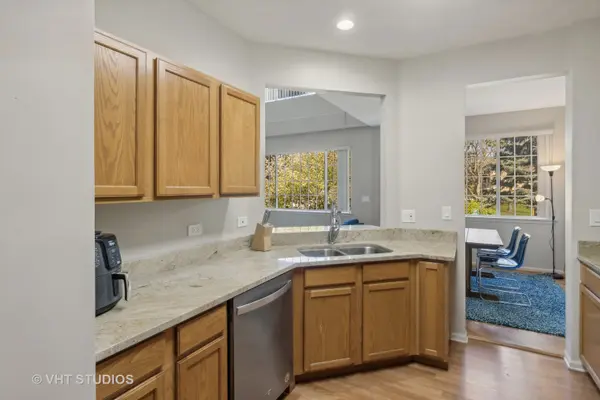 5580 Lavender CT, Rolling Meadows, IL 60008