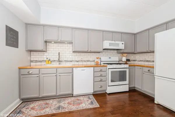 5331 W MINT JULIP DR #201, Alsip, IL 60803