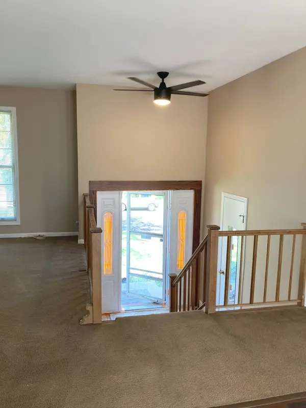 615 S 12th AVE, St. Charles, IL 60174