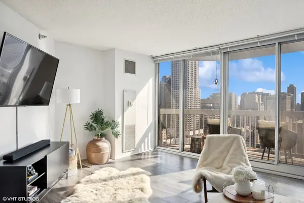 545 N Dearborn ST #W2805, Chicago, IL 60654