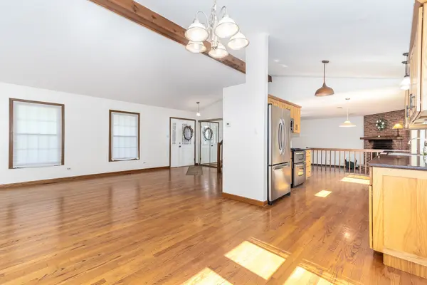 7843 W Carrie CT, Frankfort, IL 60423