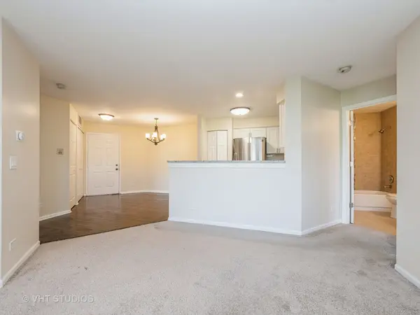 234 W Jennifer LN #2, Palatine, IL 60067