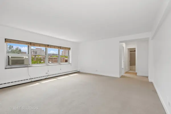 4950 N Marine DR #508, Chicago, IL 60640
