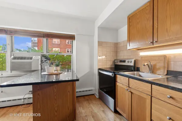 4970 N Marine DR #628, Chicago, IL 60640