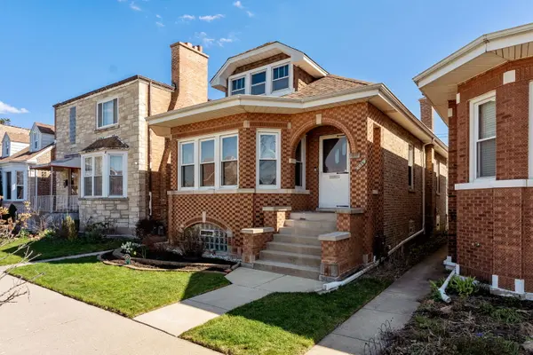 6019 W Eddy ST, Chicago, IL 60634