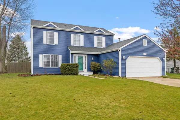 3S009 Sunset DR, Warrenville, IL 60555
