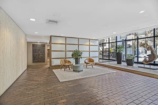 5445 N Sheridan RD #2510, Chicago, IL 60640