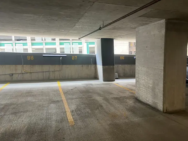 235 W Van Buren ST #P-87, Chicago, IL 60607