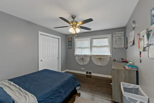 35 E 121st PL, Chicago, IL 60628