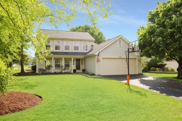 574 Foxford RD, Bartlett, IL 60103