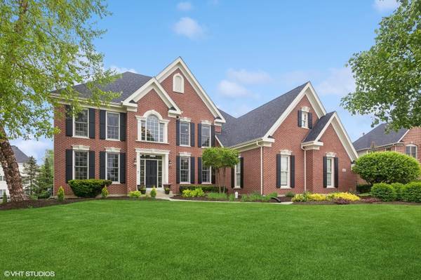 3N923 Ralph Waldo Emerson LN, St. Charles, IL 60175