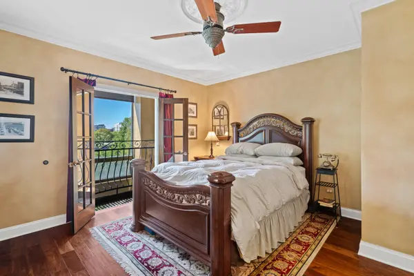 600 N KINGSBURY ST #101 Chicago, IL 60654