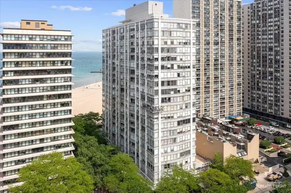 5757 N Sheridan RD #13J, Chicago, IL 60660