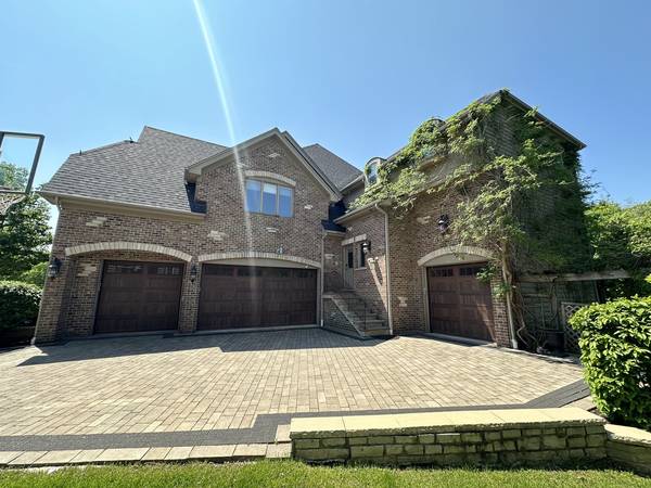 615 Nanak CT, Naperville, IL 60565