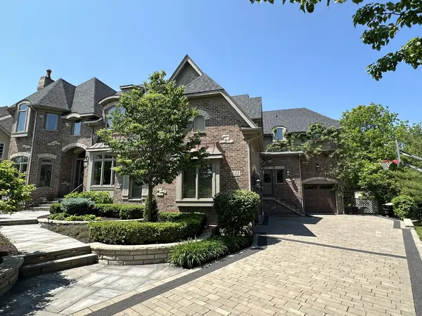 615 Nanak CT, Naperville, IL 60565