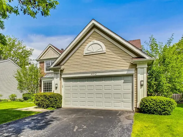 492 Rock Hall CIR, Grayslake, IL 60030