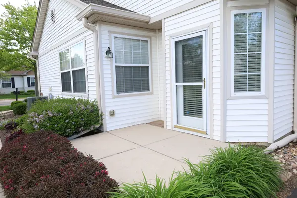 13046 PENNSYLVANIA AVE #1304, Huntley, IL 60142