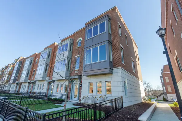 1239 Shermer RD, Northbrook, IL 60062