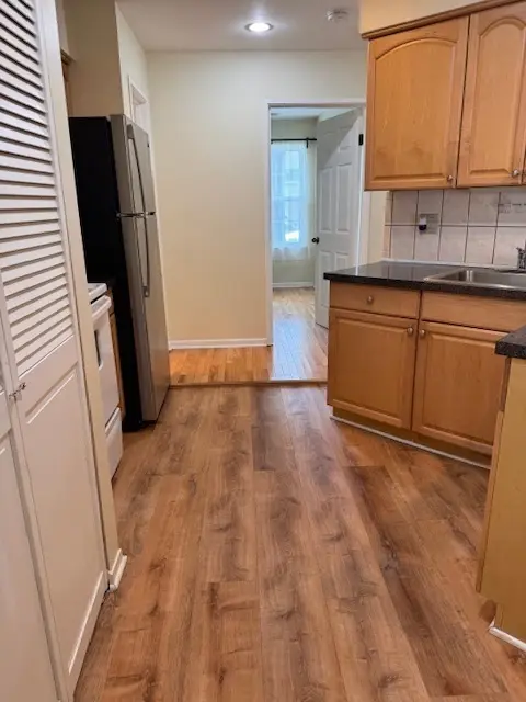 1345 E Wyndham CIR #103, Palatine, IL 60074