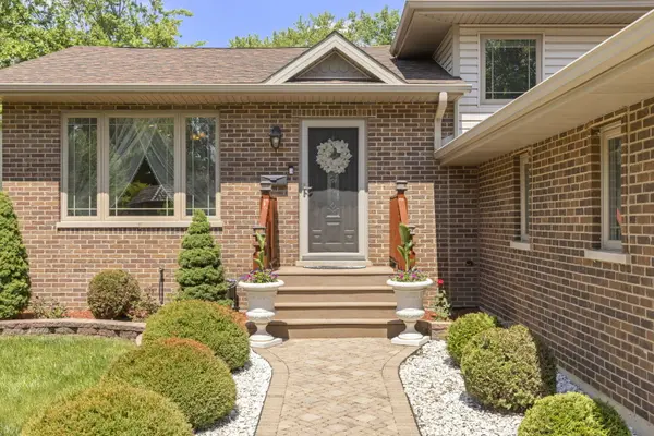 21 Keepataw CT, Lemont, IL 60439