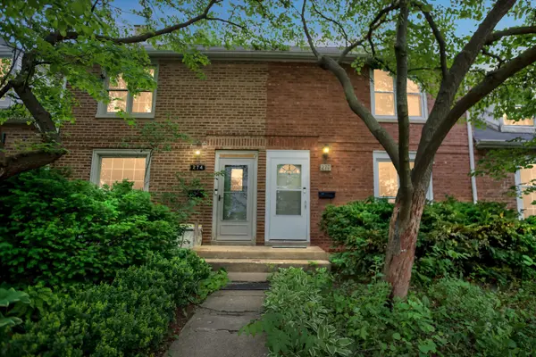 270 Graceland AVE, Des Plaines, IL 60016