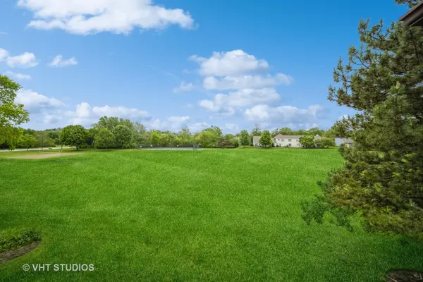 1515 W Partridge LN #6, Arlington Heights, IL 60004