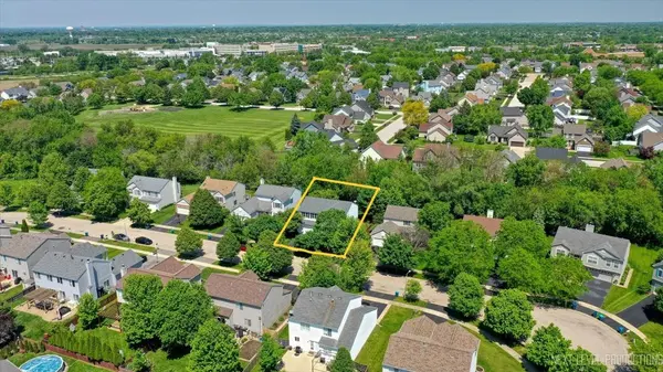 2030 Ione LN, Aurora, IL 60503