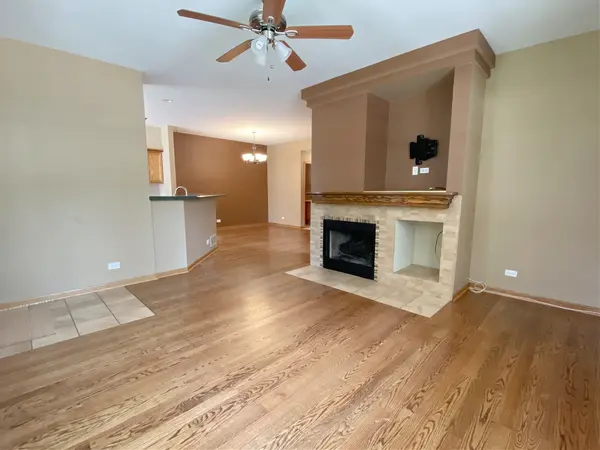 54 N Palazzo DR, Addison, IL 60101