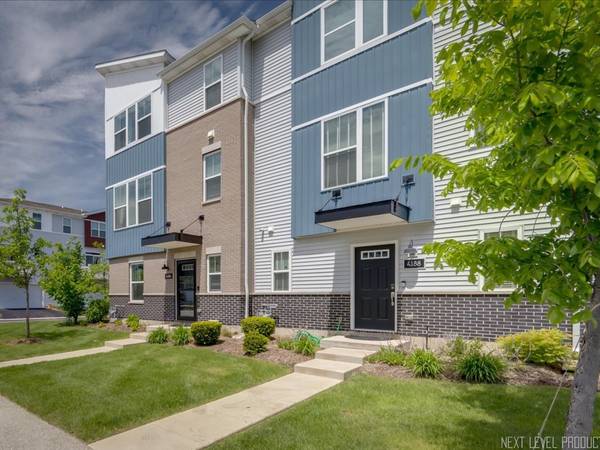 4186 Irving RD, Aurora, IL 60504