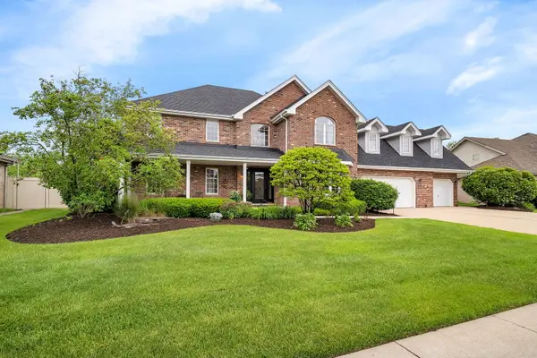7836 Marquette DR N, Tinley Park, IL 60477