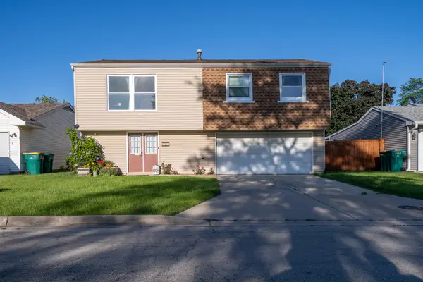 806 Copley LN, Joliet, IL 60431