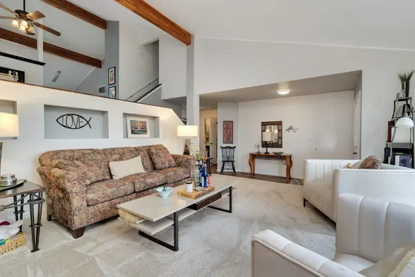 16360 Morgan LN, Orland Hills, IL 60477
