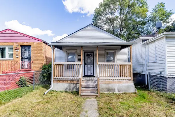 11323 S Aberdeen ST, Chicago, IL 60643