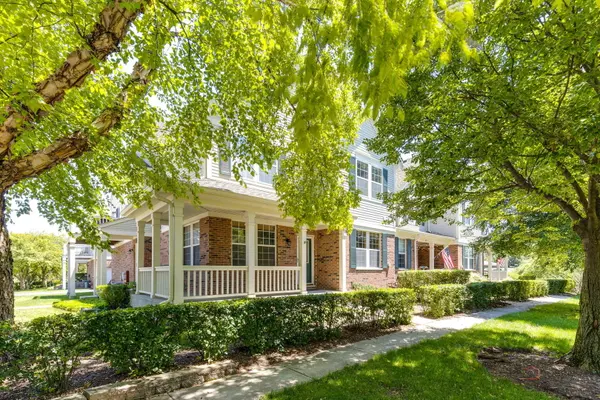 611 W Moreland AVE, Addison, IL 60101