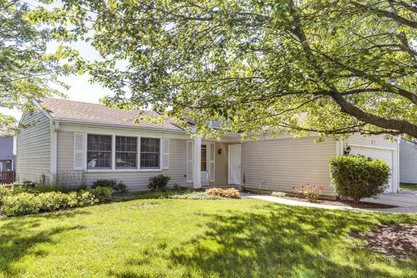 727 Whitehall CT, Schaumburg, IL 60194