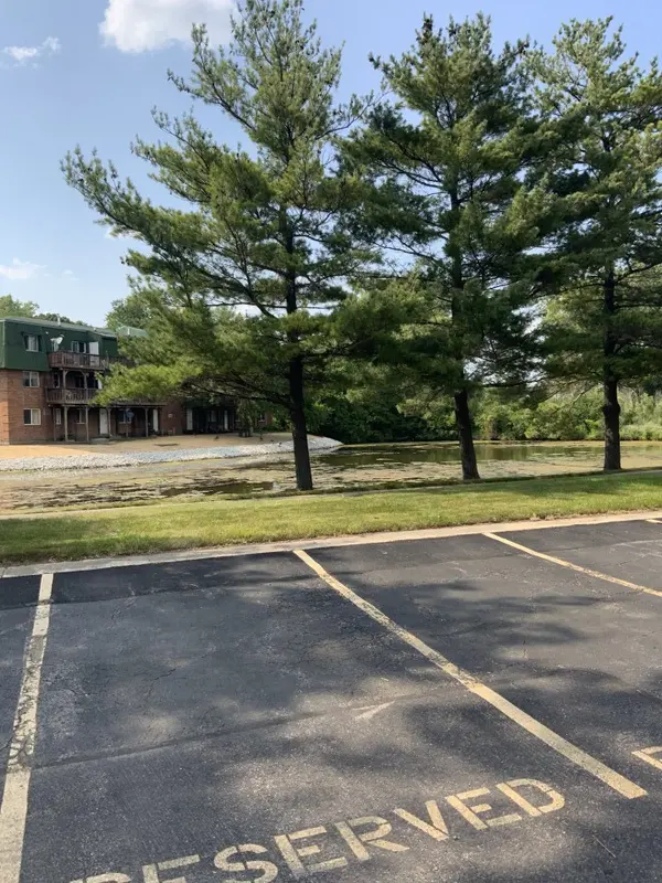 1980 Selmarten RD #3910, Aurora, IL 60505