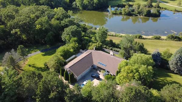 7510 E Tryon Grove RD, Richmond, IL 60071