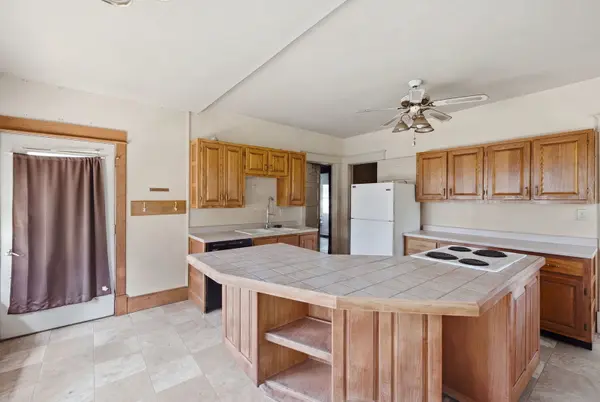 202 E Liberty ST, Joy, IL 61260