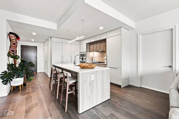 211 N Harbor DR #3803, Chicago, IL 60601