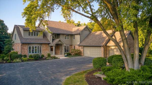 3663 Wolf RD, Oswego, IL 60543